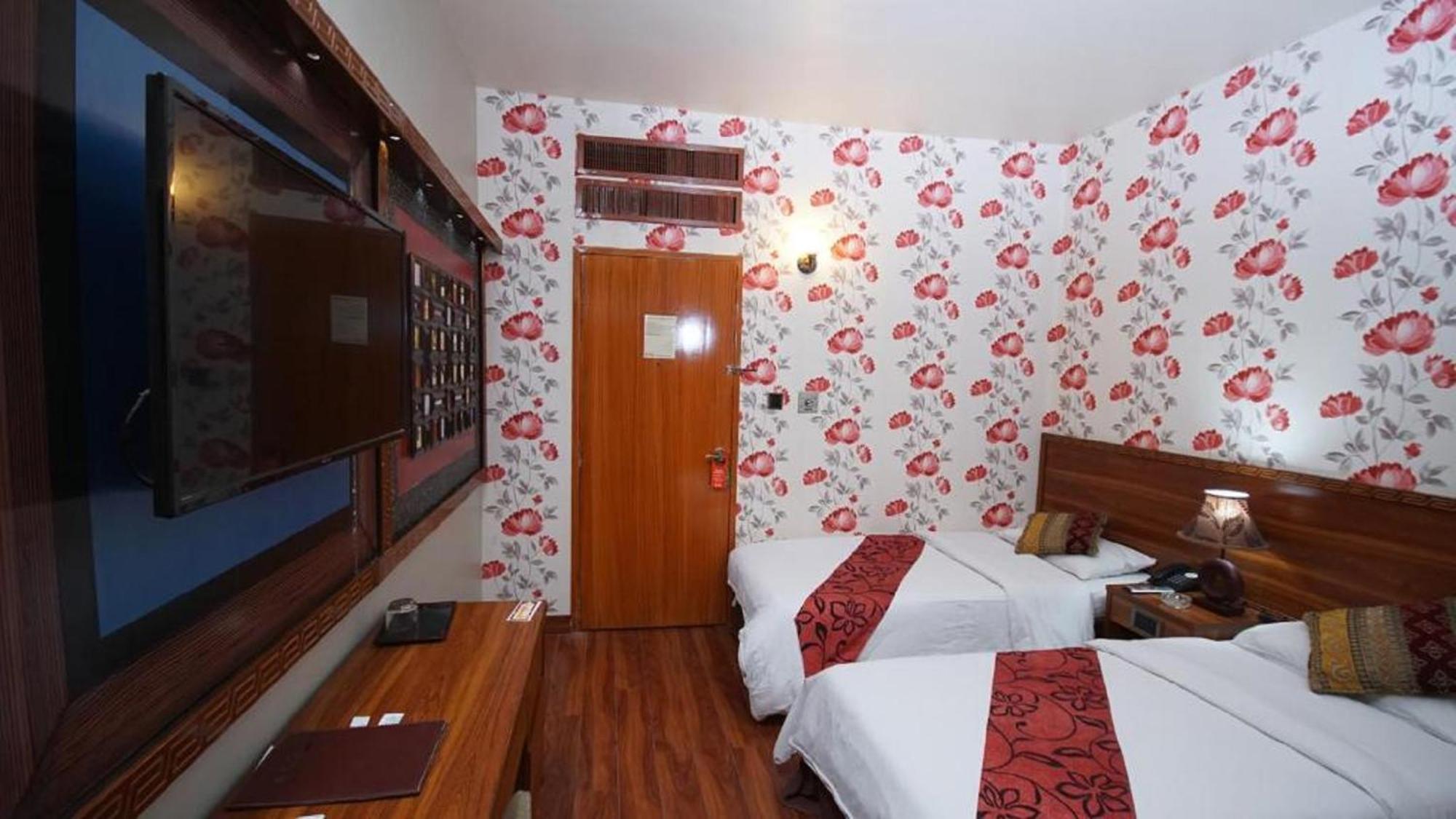 Faran Hotel Karachi Exterior photo